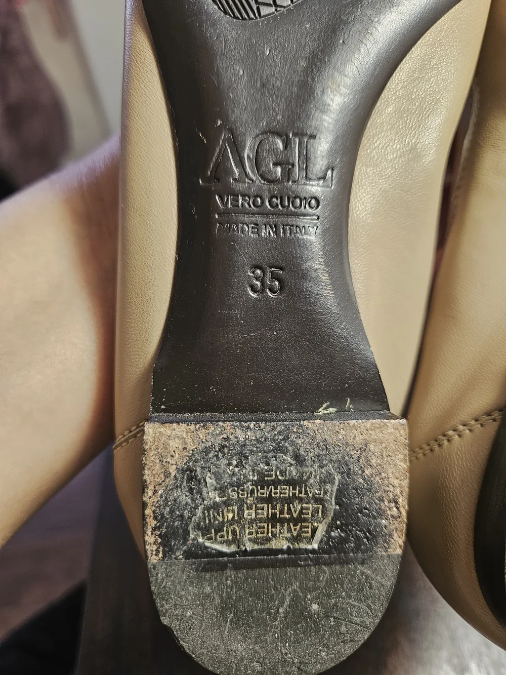 AGL Atilio Giusti Leombruni,Balet Flats Leopard-Print Toe and Black Trim,Size 35